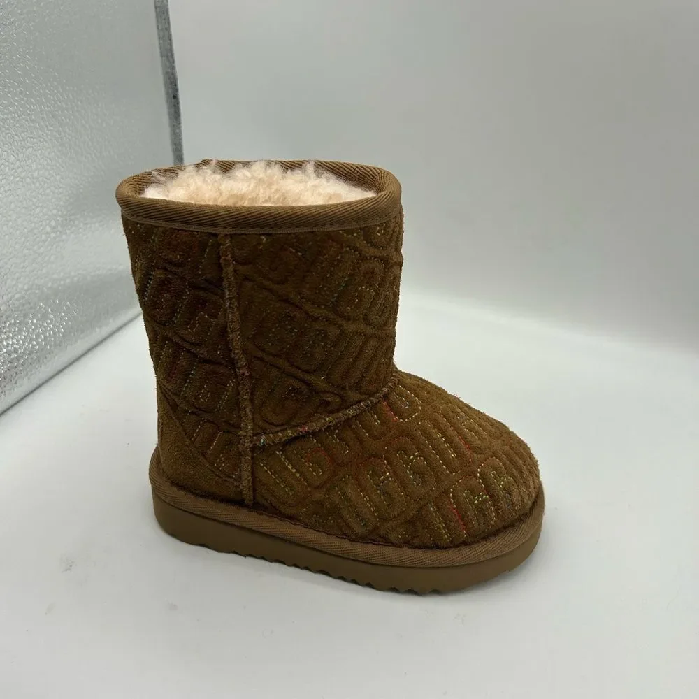 UGG kids classic